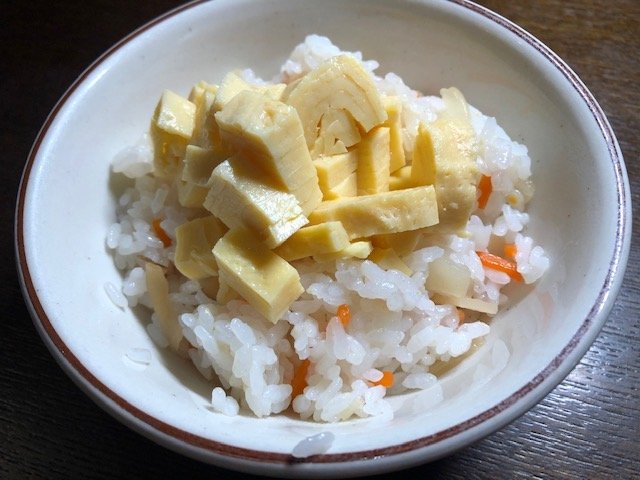 『五目ちらしの素』シンプルに！（筆者撮影）