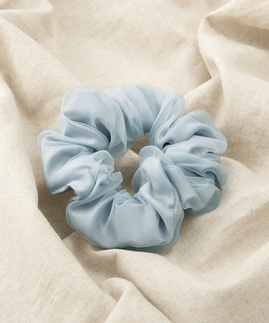 出所：パルグループ公式ファッション通販サイト 3COINS 光るチュールシュシュ／KIDS