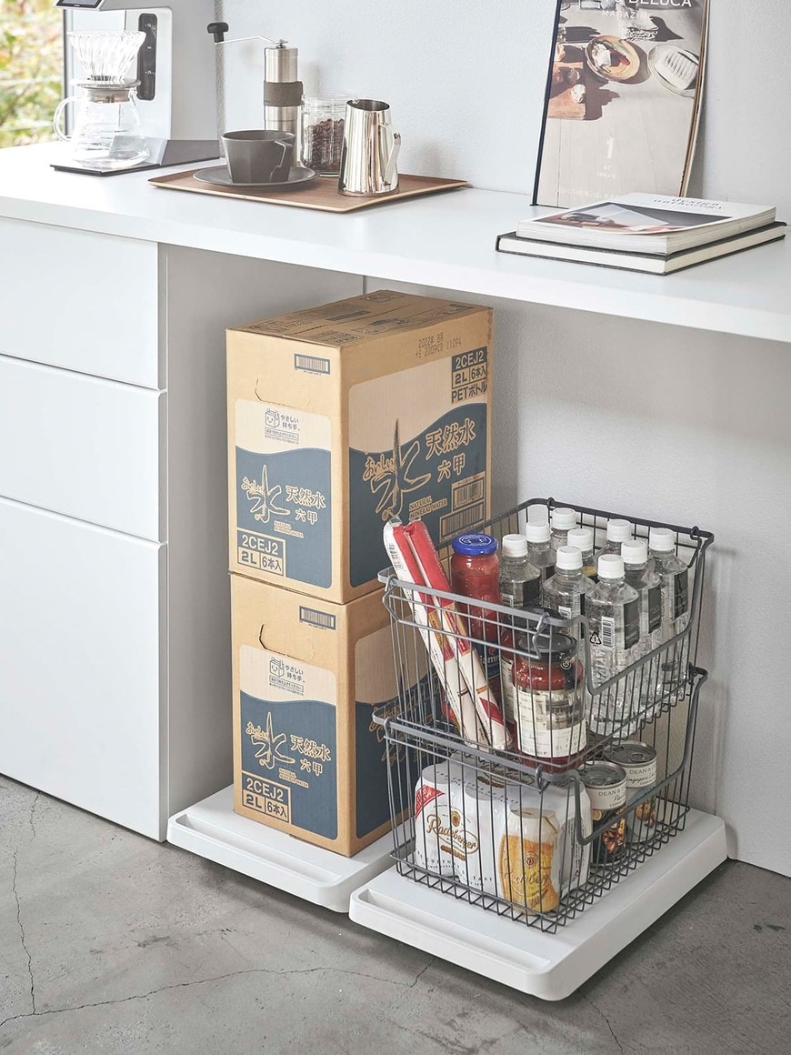 出所：山崎実業公式　台車 タワー