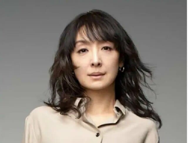 61歳・草刈民代、美しい…紫の着物ショットに「日本の誉れ」「誰しもが見惚れます」ファンから称賛の声