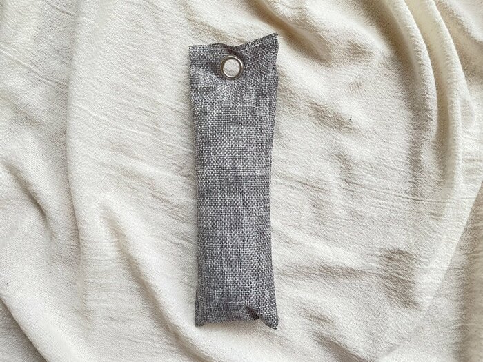 竹炭 消臭除湿バッグ全体