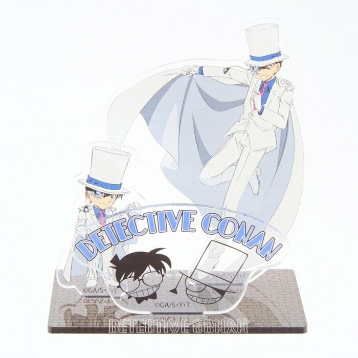 縦15cm×横21cmという存在感抜群のアクリルスタンド