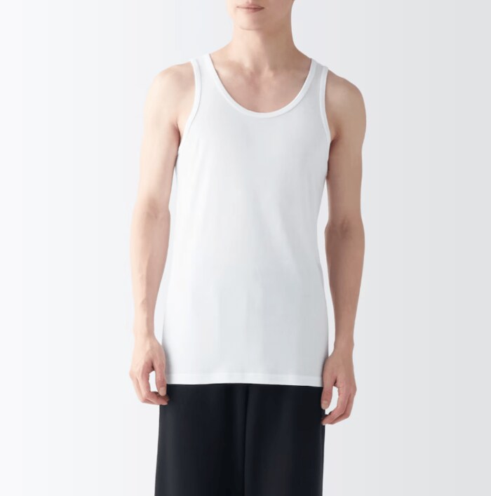 パパにおすすめなのが、さらっと綿のタンクトップ