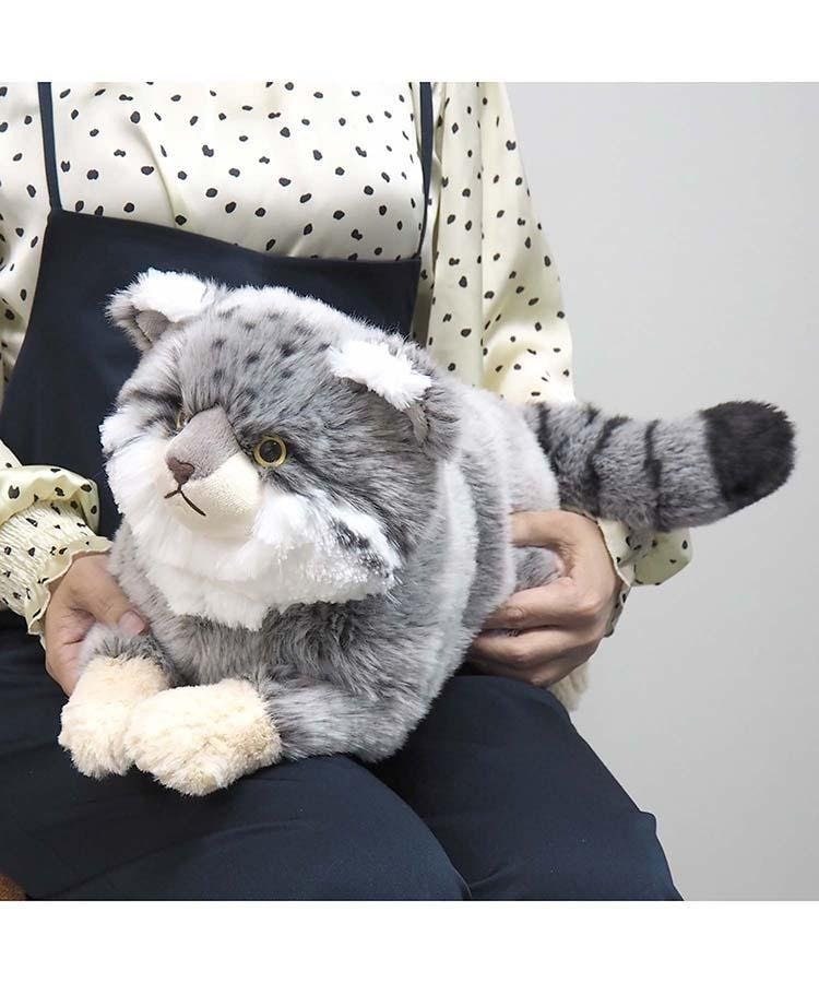 出所：Bleu Bleuet（ブルーブルーエ）公式通販 ひざマヌルネコぬいぐるみ