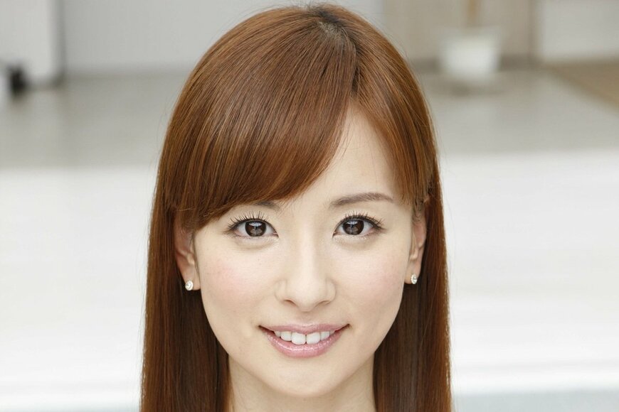 41歳・皆藤愛子アナ 新横綱・大の里との34センチ差”2ショット”にSNS驚がく「同じ人類とは思えない」「女将さんみたい」「5倍くらいありそう」