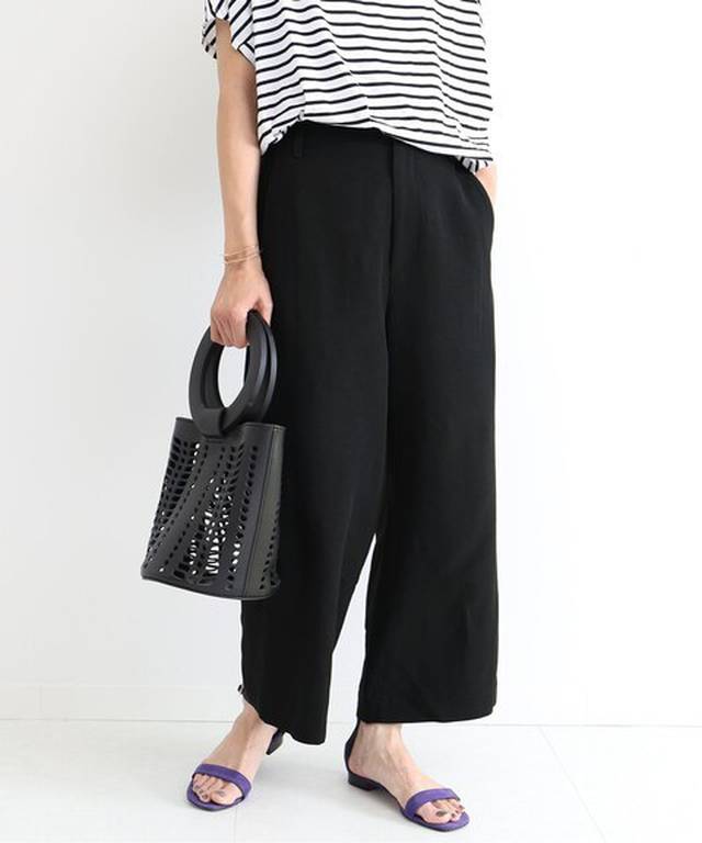 FRAMeWORK - Vi/Liワイドクロップドパンツ ¥16,200（税込）