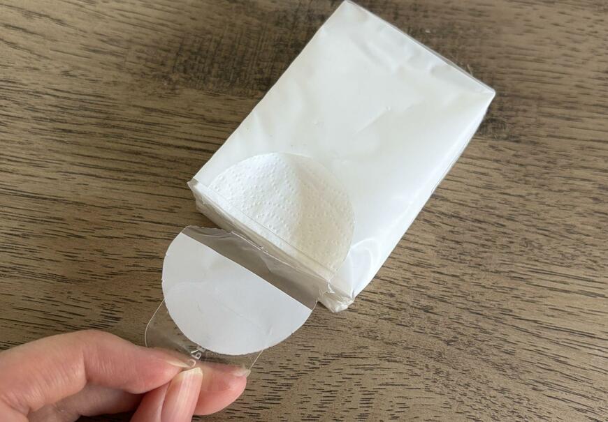 筆者撮影（セリア、コンパクトペーパーハンカチ）