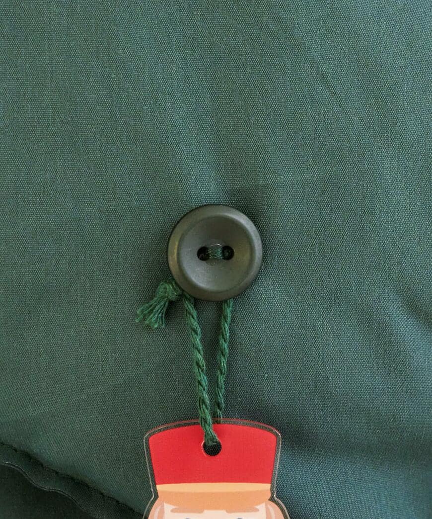 出所：パルグループ公式ファッション通販サイト 3COINS 【KIDSクリスマス】壁掛けツリー