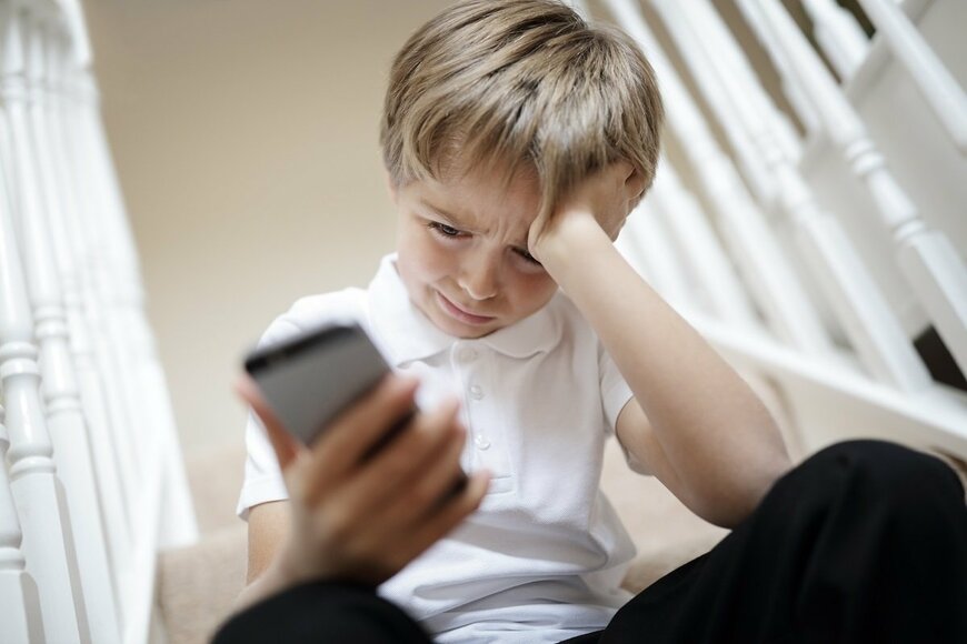 子どもの「ネットトラブル」が心配。携帯とともに育った親世代はどうすべき？