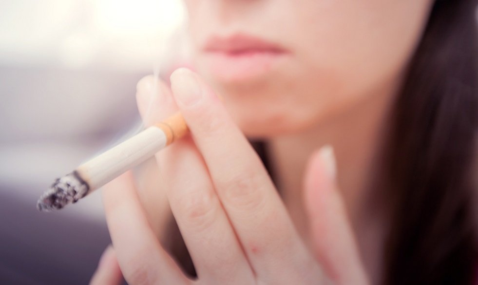 たばこはもはや高級嗜好品 でも女性の喫煙率低下は意外に緩やか Limo くらしとお金の経済メディア
