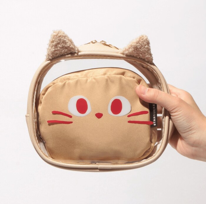 クリアポーチとリバーシブル仕様のファーポーチのセット