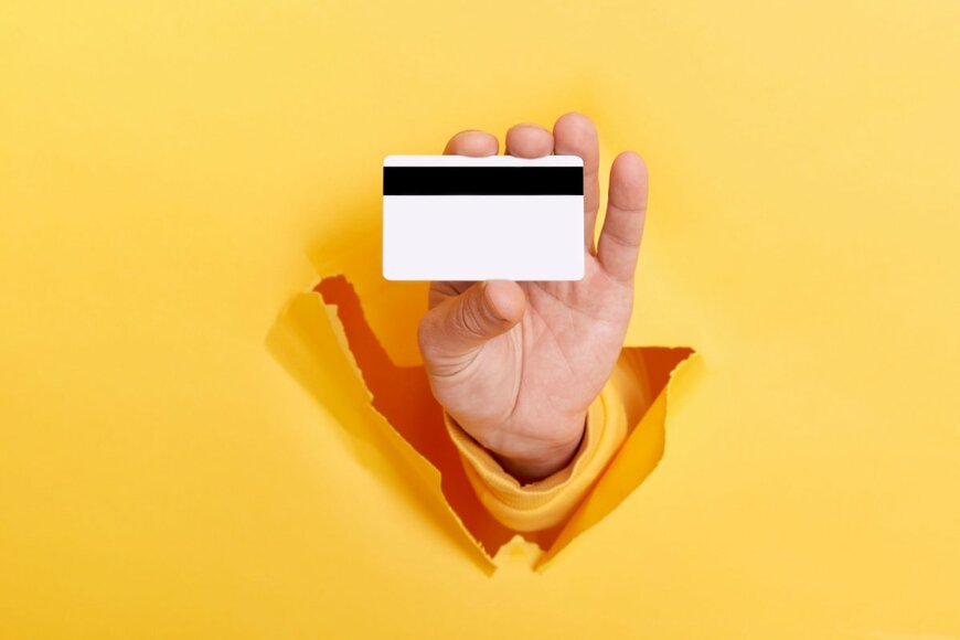 クレジットカードの最強の2枚は楽天カードと「あのカード」組み合わせて使うとよりお得なもう1枚のカードとは