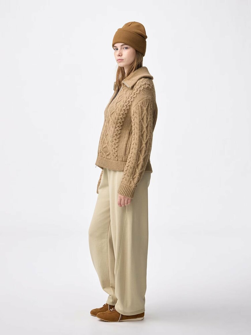 画像出所：GU公式オンラインストア