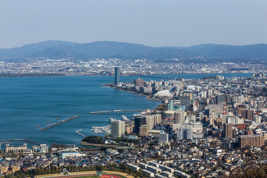 1059SHU/shutterstock.com