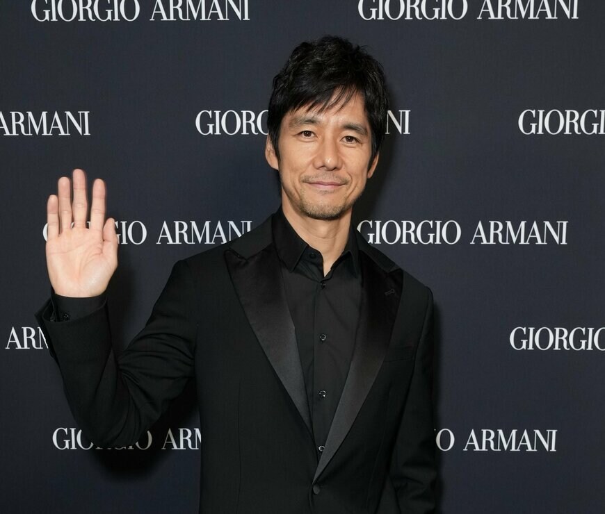 出所：ジョルジオ アルマーニ ジャパン 株式会社「ジョルジオ アルマーニ、マディソン アベニュー 新複合ビルのオープンを記念し、2025年春夏ウィメンズ コレクションのファッションショーとパーティーを開催」