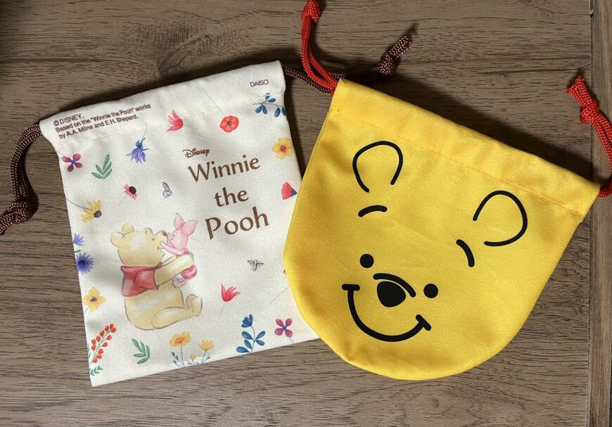 筆者撮影（ダイソー、ふんわり生地巾着（くまのプーさん）・ふんわり巾着ダイカット（くまのプーさん））