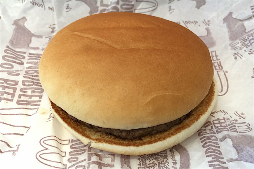 ハンバーガーの実質価格は3分の1に下落。これは適正なのか？