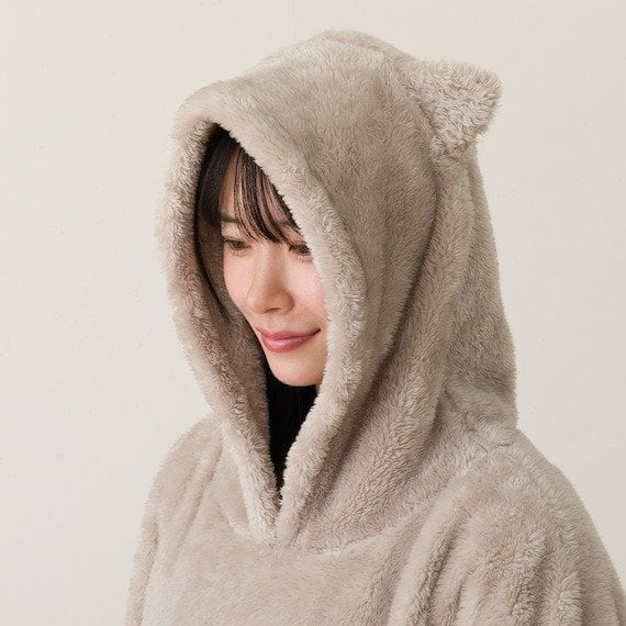 出所:ニトリ公式 着る毛布(Nウォーム ニャンポケ KK10)