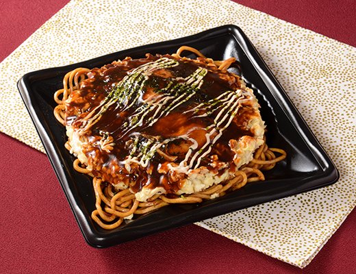 ローソンの新商品：ゆかり監修　お好み焼とソース焼そば