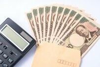 【実質賃金7カ月連続プラス】平均給与43.6万円でも業界差「月51万円超」年収300万円未満と1200万円以上で金融資産は約9倍差？資産の内訳をみる