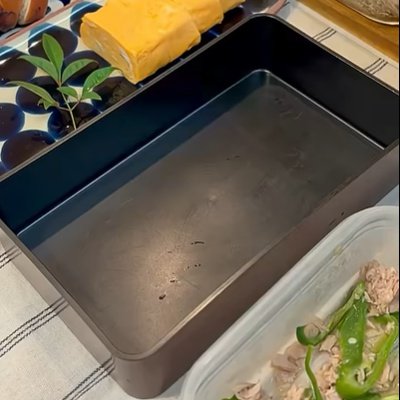 旦那に作る【愛情弁当】手作り〈イカ飯〉に脱帽！おしゃれでクオリティの高い出来栄えが話題