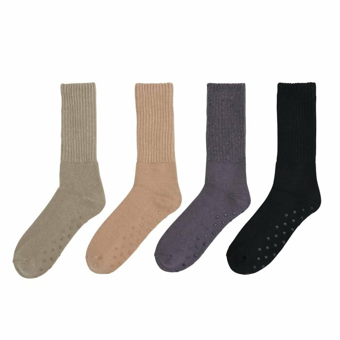 「シン・ホッとする靴下足湯先丸」