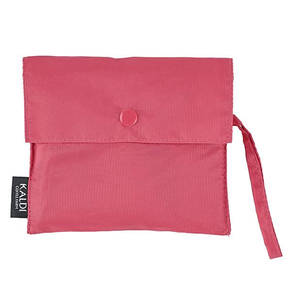 内側のポケットにはエコバッグ本体を折り込んで収納できるので、サブバックとして持ち歩くのにも便利