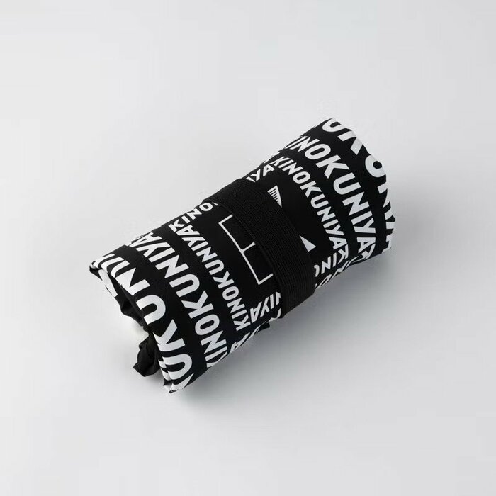 軽量でありながらしなやかな質感を実現しているのが特徴です