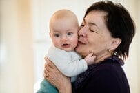 出産直後の義両親襲来にゲッソリ…やっぱり金銭的サポートがありがたい!?