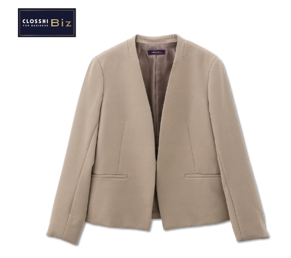 オンでもオフでも合わせやすい女性