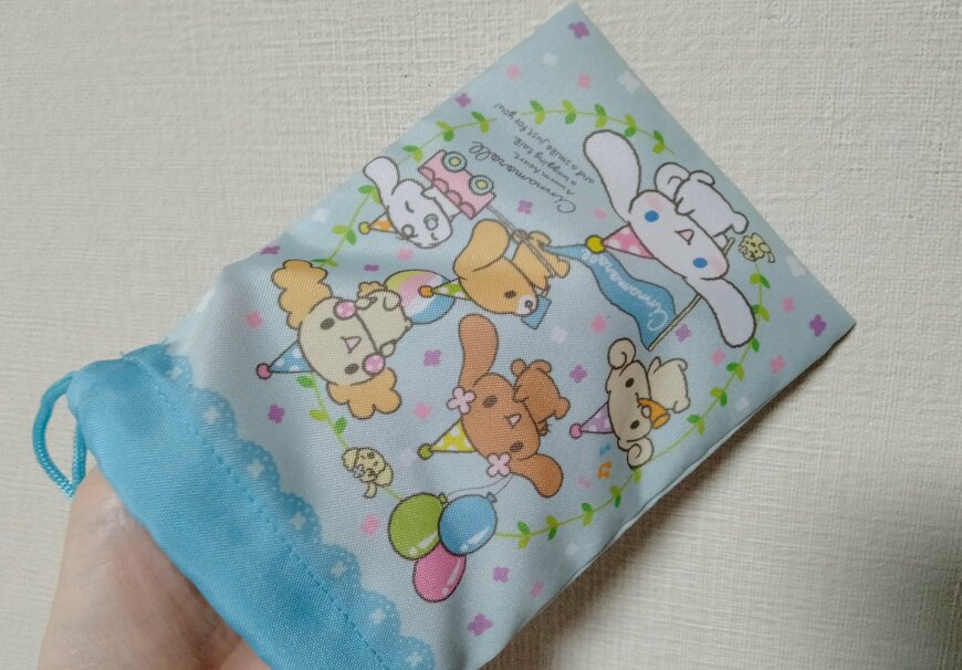 筆者撮影（キャンドゥ、ミニ巾着）