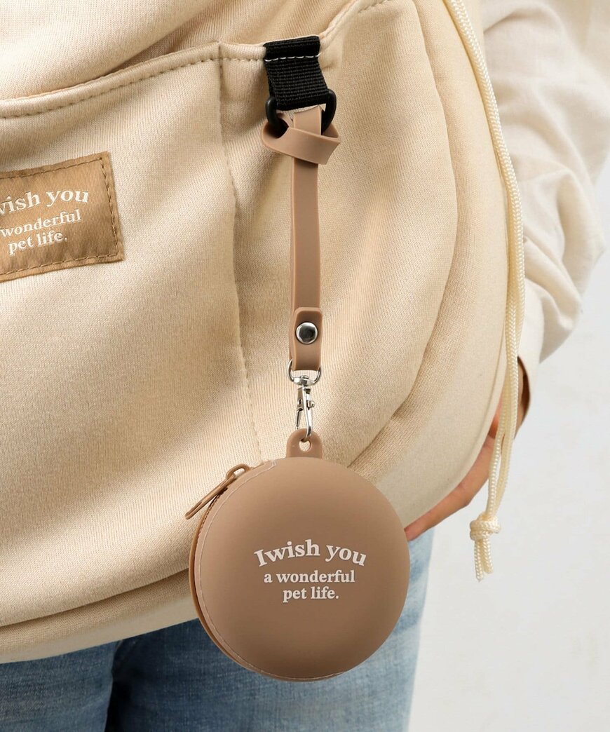 出所：3COINS公式　肩がけキャリーバッグ