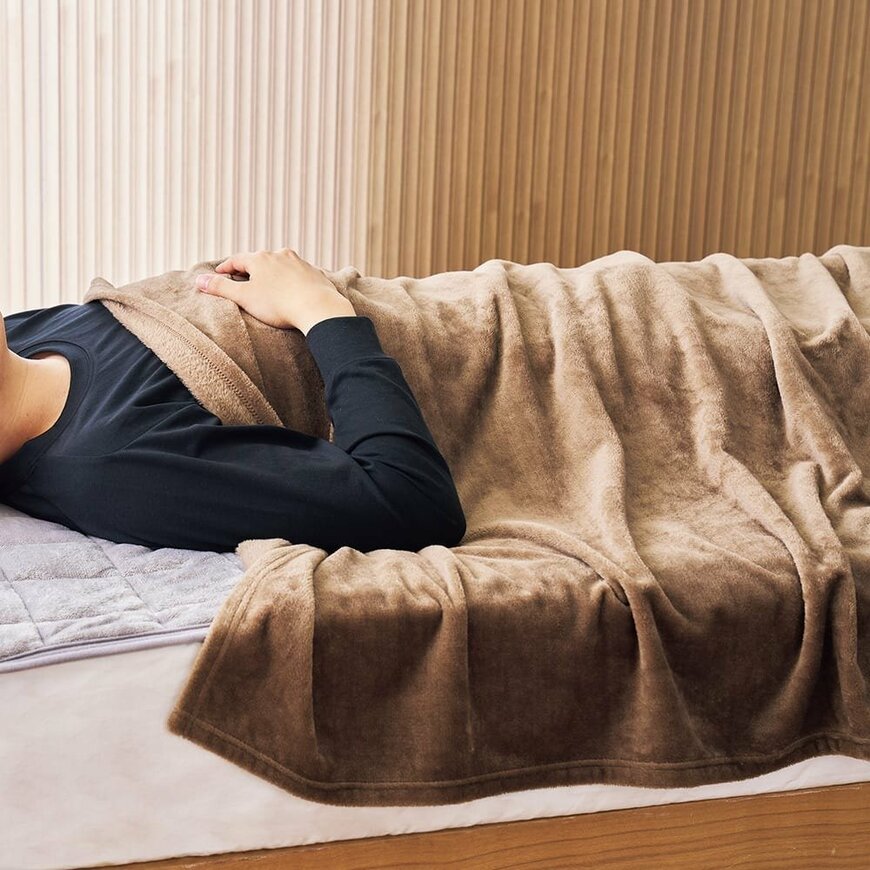 出所:ワークマン公式 メディヒール(R)ウォームブランケット