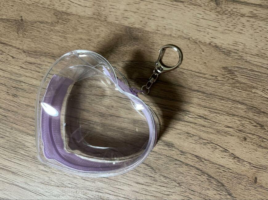 セリア、推し活ポーチ ハート（ブルー・グリーン・パープル）画像