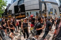 そごう・西武でストライキ実施。ストライキとは？ストライキの現状は？