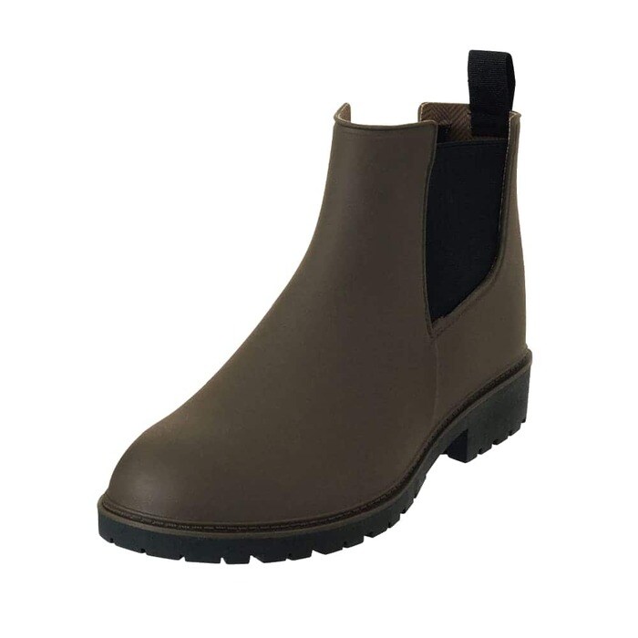 サイドがゴムになっていて、簡単に脱ぎ履きできる