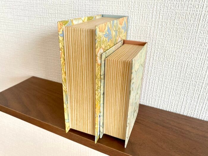 ブック型ボックス側面