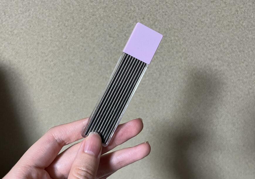 セリア、えんぴつみたいなシャープペンシル画像