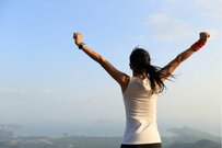 1年で100万円貯めるのに今年こそ「絶対にやめたい」4つの行動