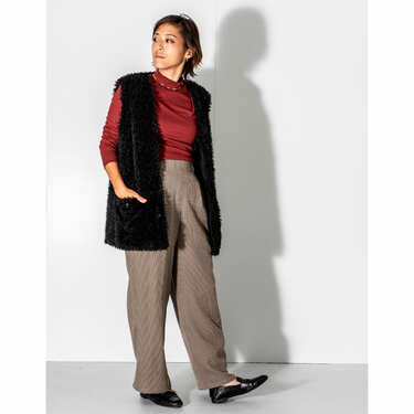 ワークマン】2000円台で買える！神コスパの〈あったかパンツ〉3選。裾