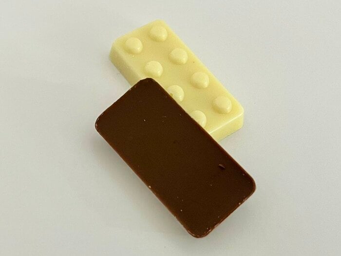 チョコレートはスタッキングできず...