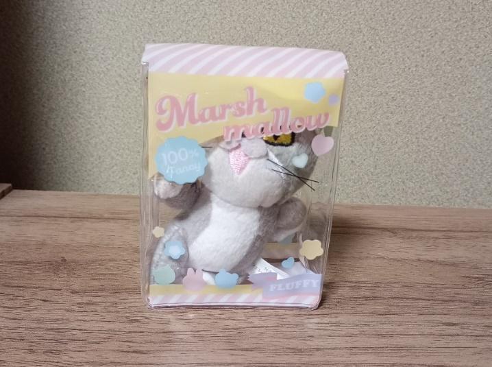 出所：筆者撮影（セリア、ドールポーチ ケース スイーツ）