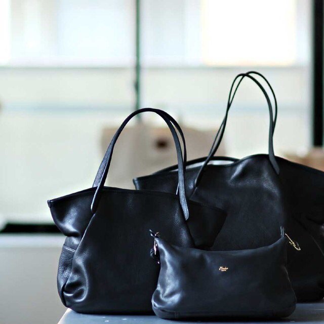 Enśe - レザー トートバッグ M ¥39,960（税込）