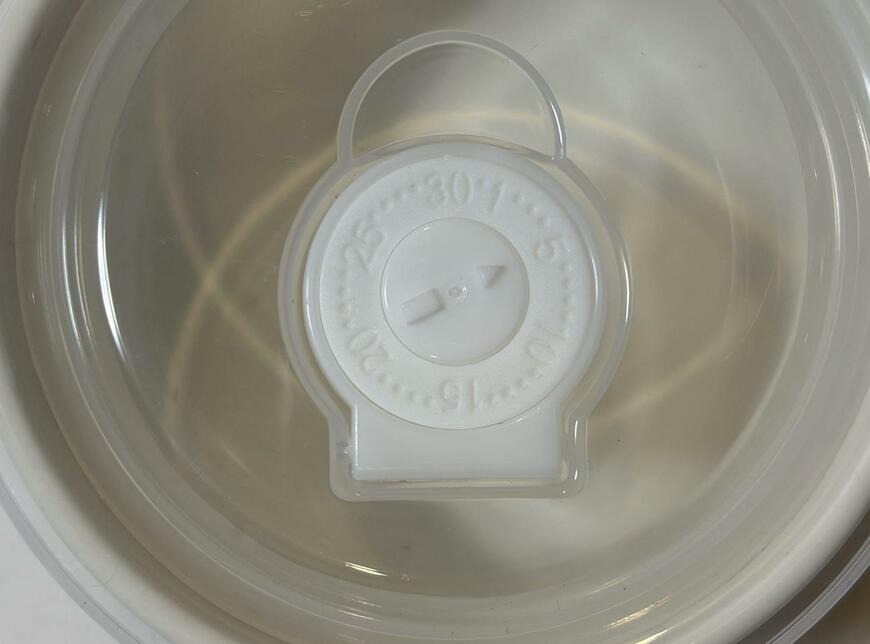 筆者撮影（扶桑社 cookpad plus、MOOMIN＜ムーミン＞ 磁器の密閉保存容器 豪華2個セット）