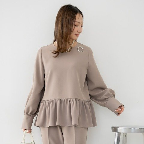 出所：しまむら公式　レディース　ブラウス（mako）