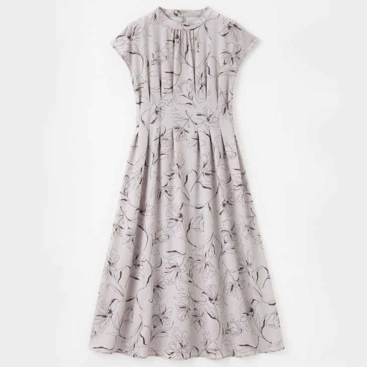 出所：しまむら　レディース　花柄ワンピース（michill）