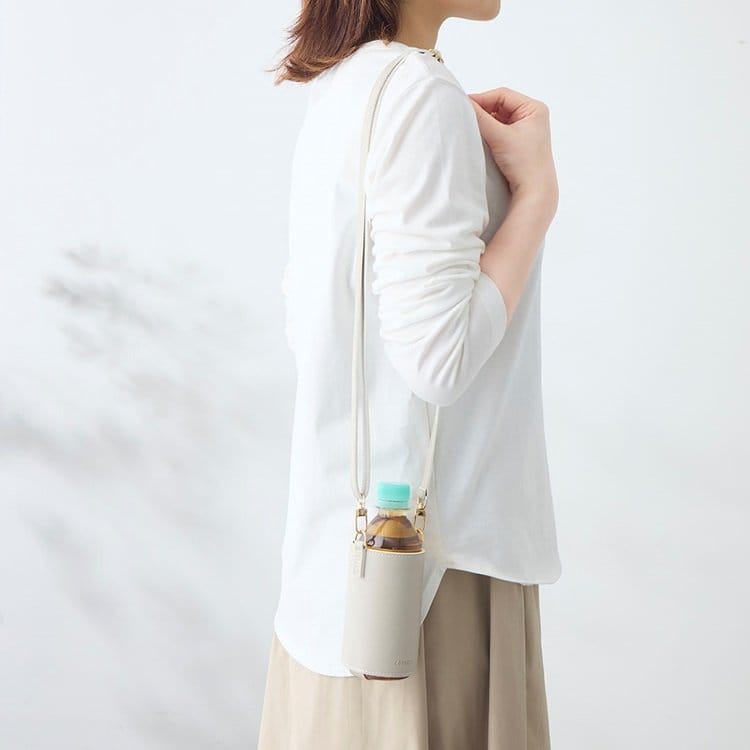 出所：KEYUCA（ケユカ）公式通販サイト　合皮 ミニボトルホルダー