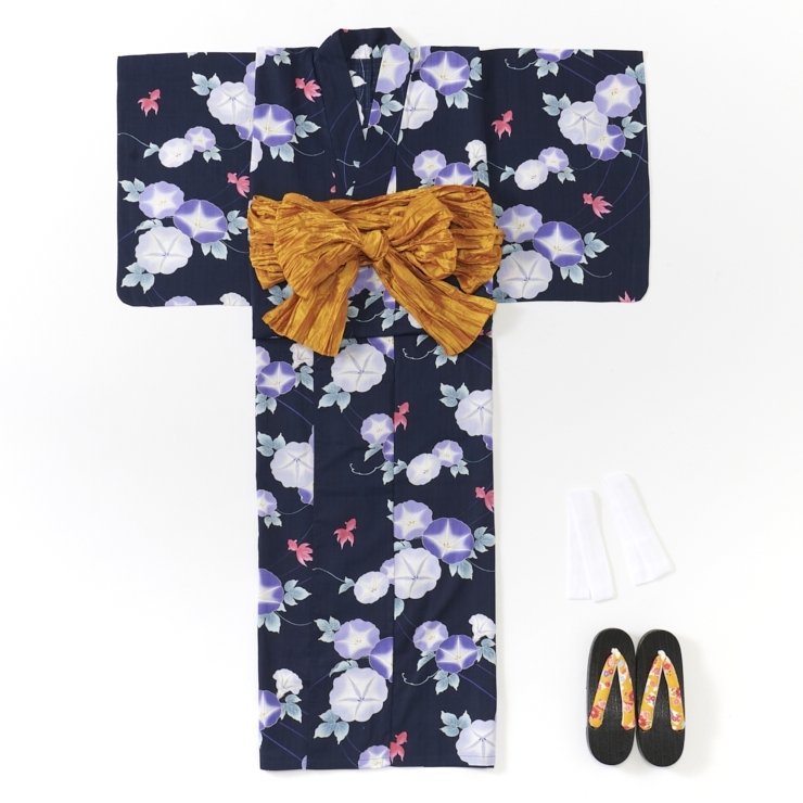 出所：しまむら　オンラインストア