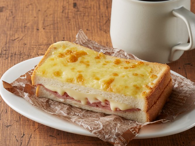 出所：ミニストップ「イオンがフランス一色に！ まるで“パリ気分”「五感で楽しむフランスのライフスタイル」 BONJOUR FRANCE「フランスフェア」開催 ミニストップでは、7月23日（火）より開催」