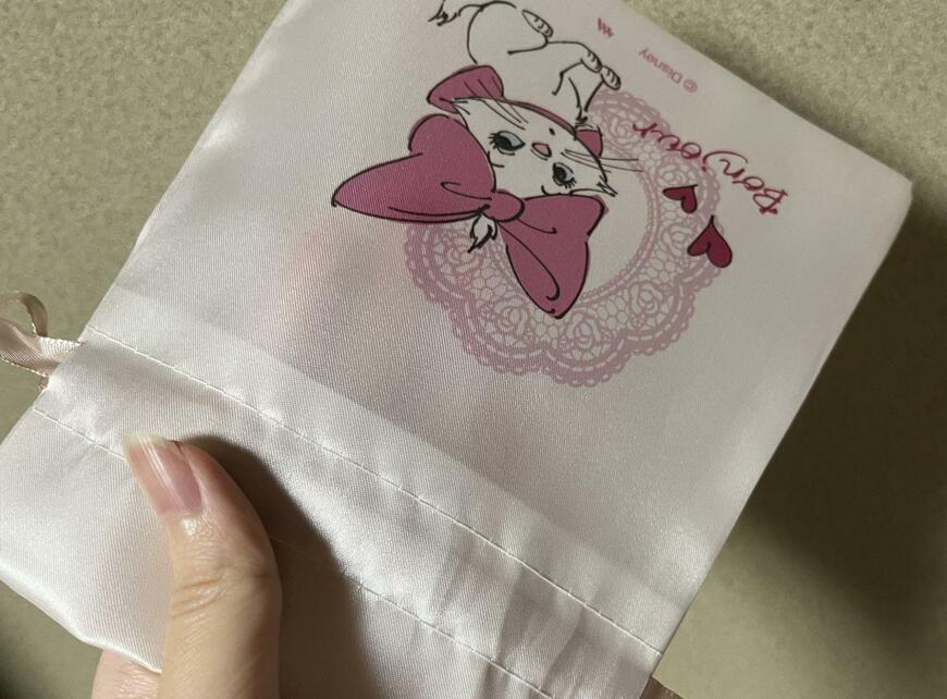 セリア、〈おしゃれキャット〉サテンリボン巾着撮影画像